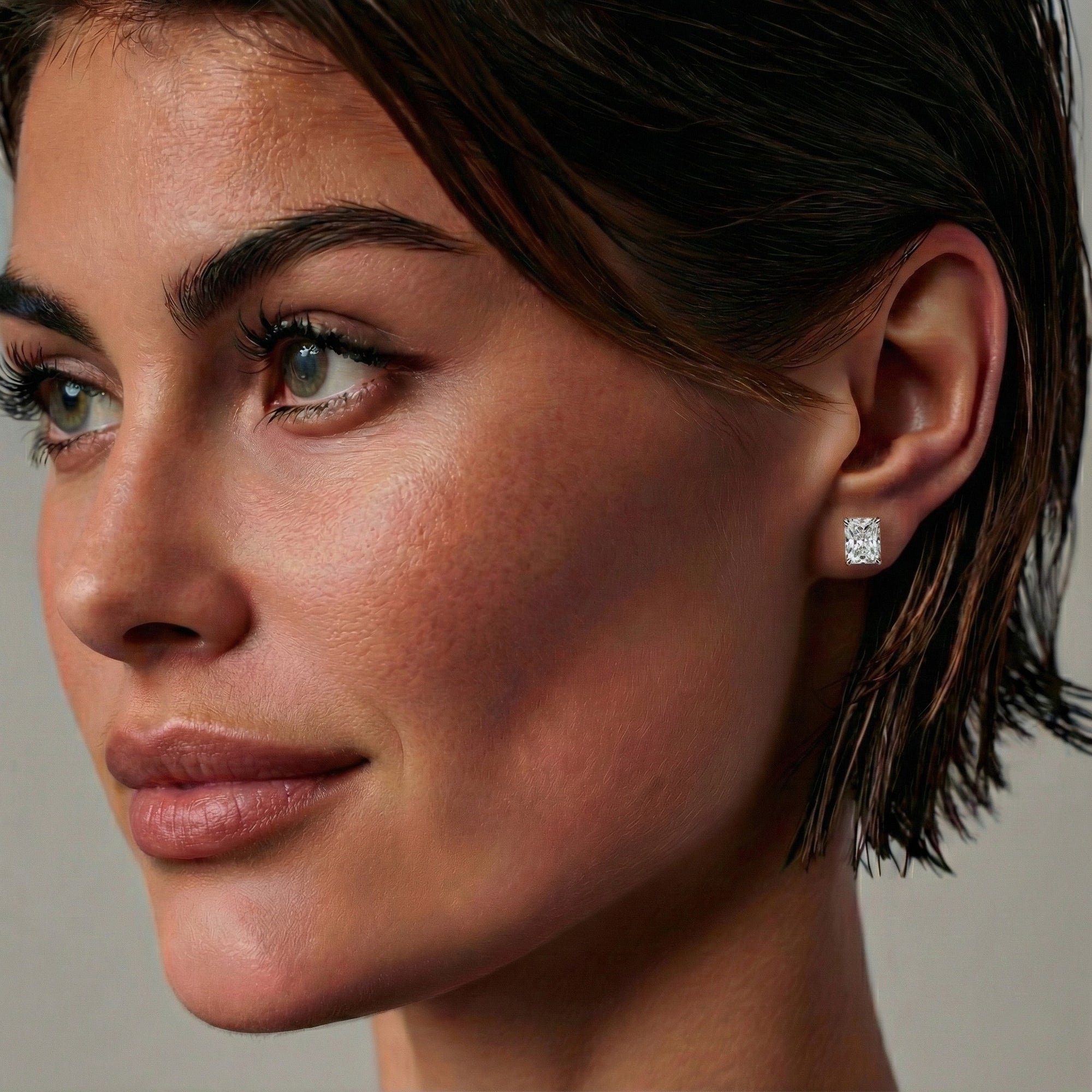 Radiant-Cut Moissanite Stud Earrings – 1ct